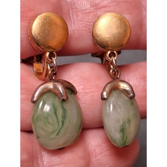 Vintage Trifari Faux Jade Fruit Earrings - Picture 2 of 5